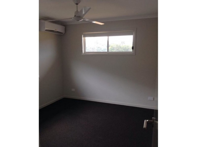 2/42 Featherwood Crescent, Beerwah QLD 4519