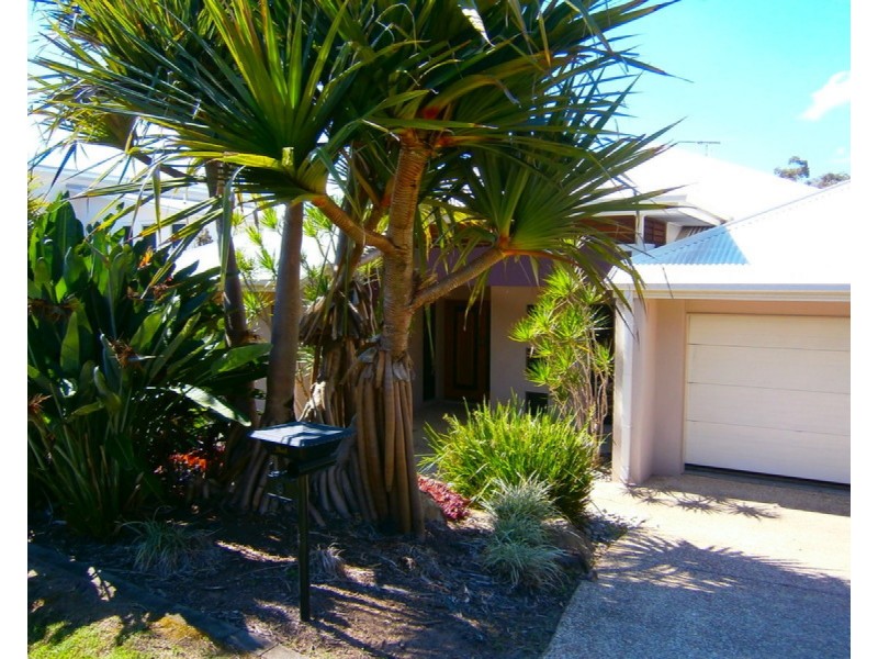 9 Peachester Close, Ormeau QLD 4208