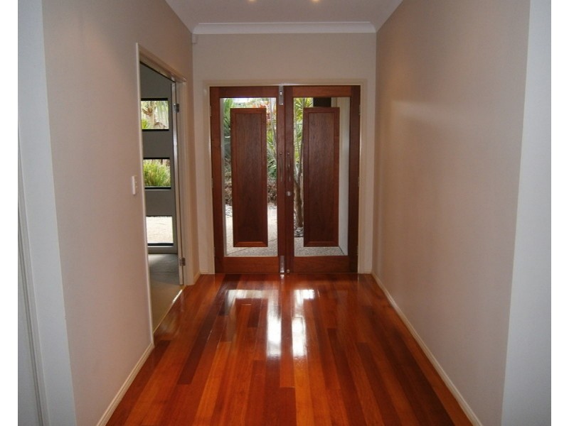 9 Peachester Close, Ormeau QLD 4208