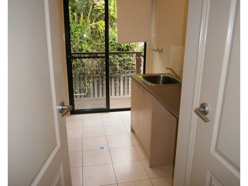 9 Peachester Close, Ormeau QLD 4208