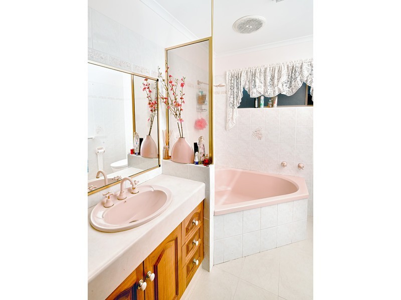 3 Triton Court, Shoal Point QLD 4750