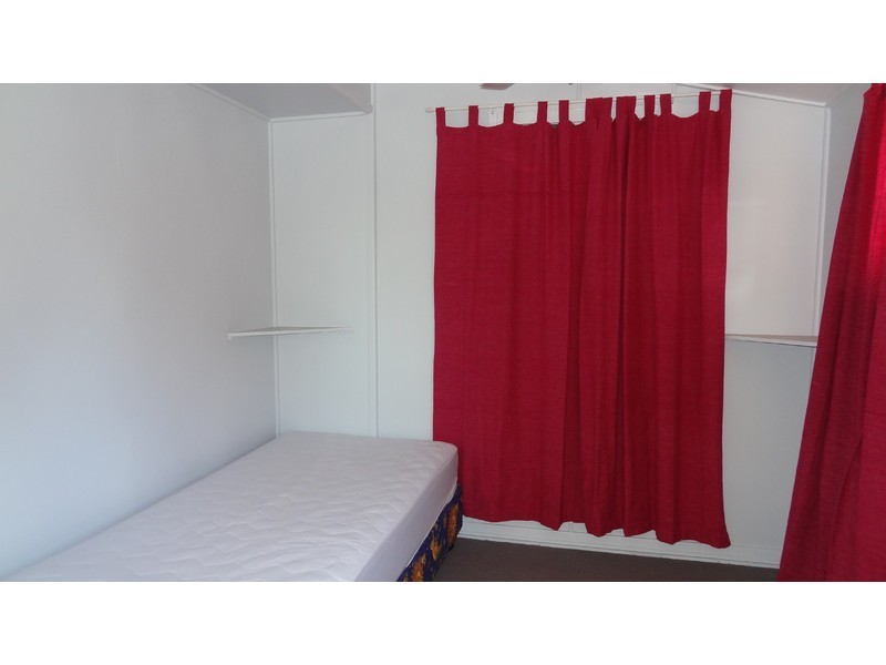 10 Edmonds Street, Bucasia QLD 4750