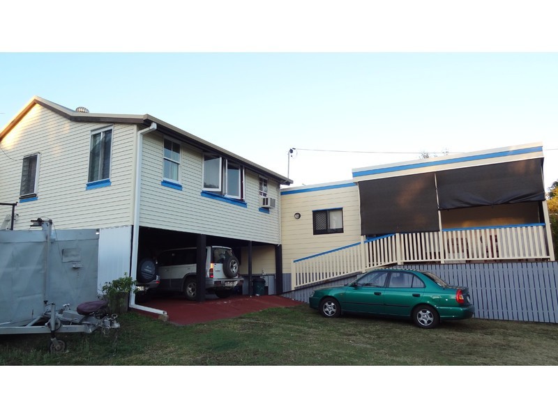 10 Edmonds Street, Bucasia QLD 4750