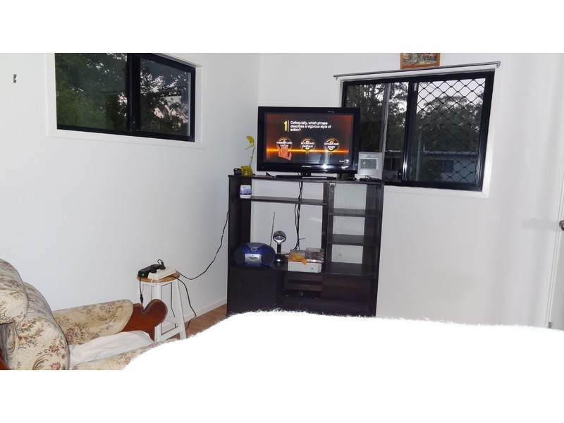 10 Edmonds Street, Bucasia QLD 4750