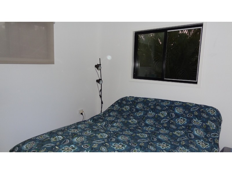 10 Edmonds Street, Bucasia QLD 4750