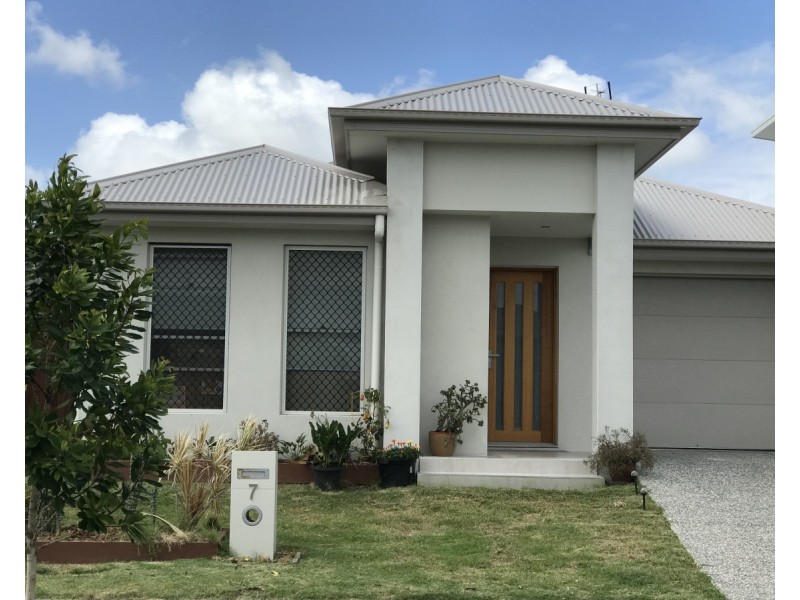 7 Verdant Street, Palmview QLD 4553