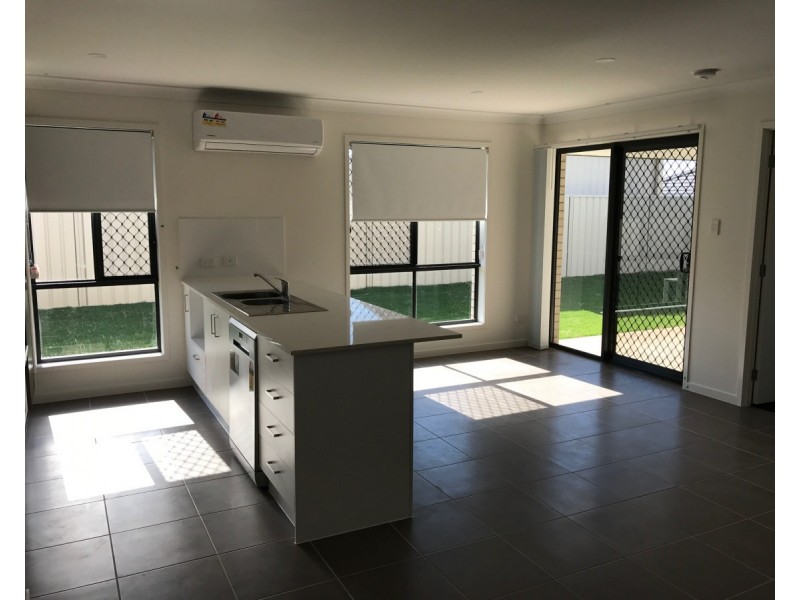 1/51 Poole Road, Glass House Mountains QLD 4518