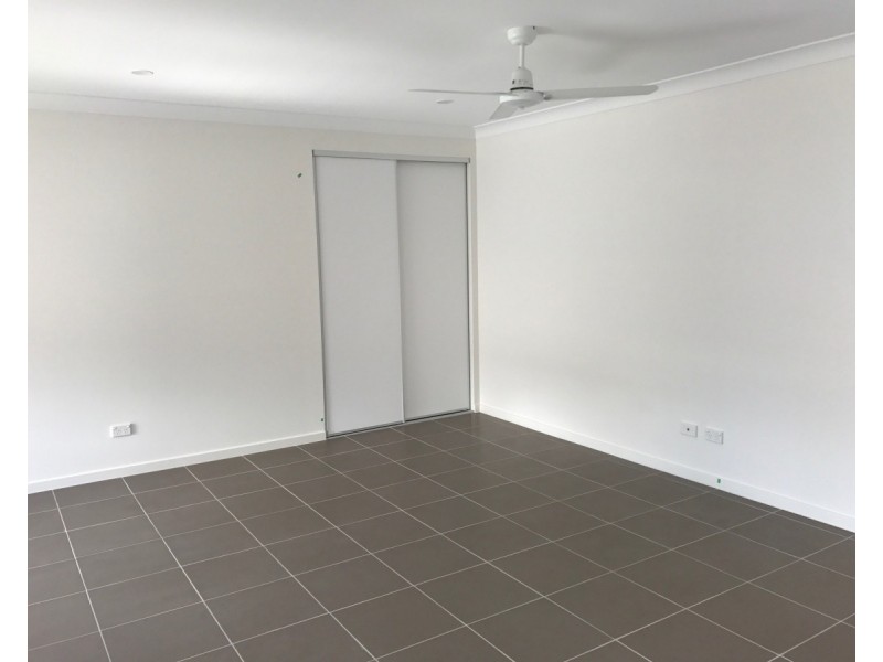 1/51 Poole Road, Glass House Mountains QLD 4518