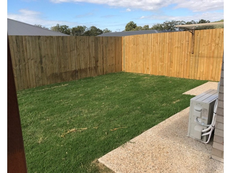 1/51 Poole Road, Glass House Mountains QLD 4518