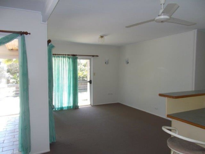 83 Waverley Street, Bucasia QLD 4750