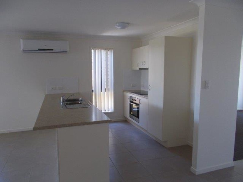 28 Trinity Parade, Blacks Beach QLD 4740