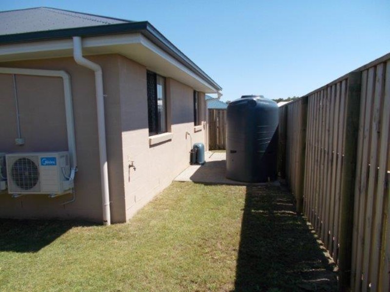28 Trinity Parade, Blacks Beach QLD 4740
