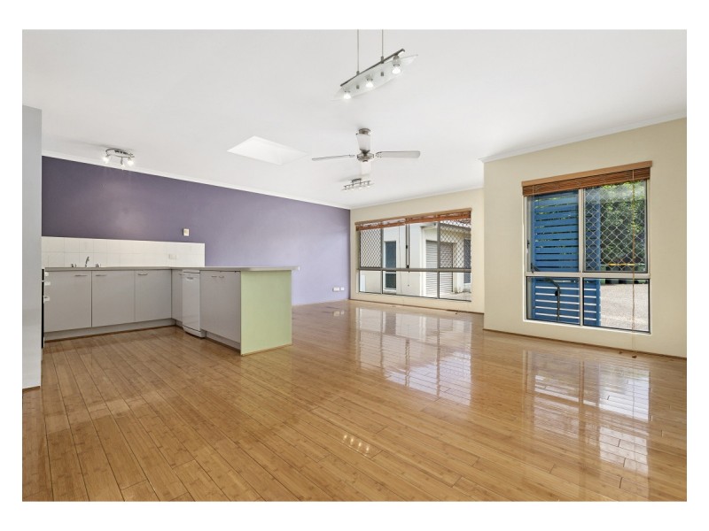 1/26 Jarnahill Drive, Mount Coolum QLD 4573