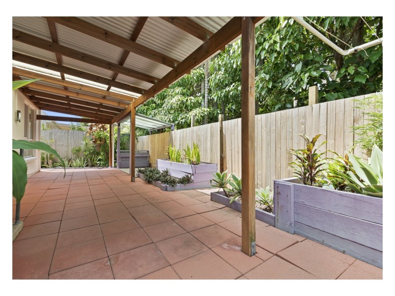 1/26 Jarnahill Drive, Mount Coolum QLD 4573