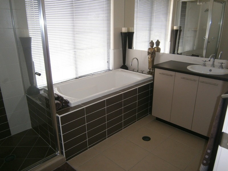 275 University Way, Sippy Downs QLD 4556