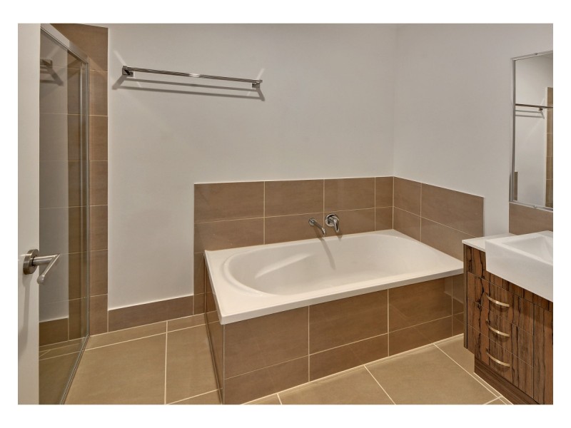 26A Flame Tree Avenue, Sippy Downs QLD 4556