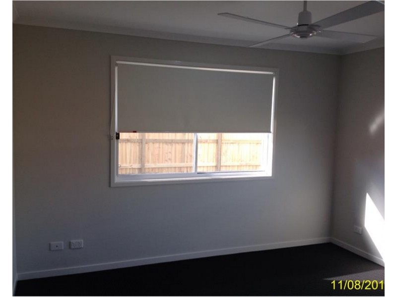 2/9 Sairs Street, Glass House Mountains QLD 4518