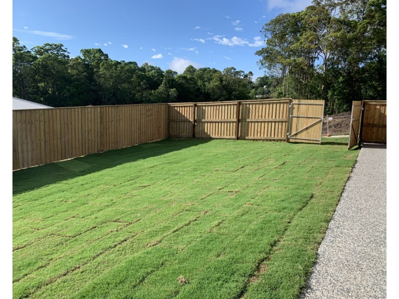 25 Willowood Crescent, Nambour QLD 4560