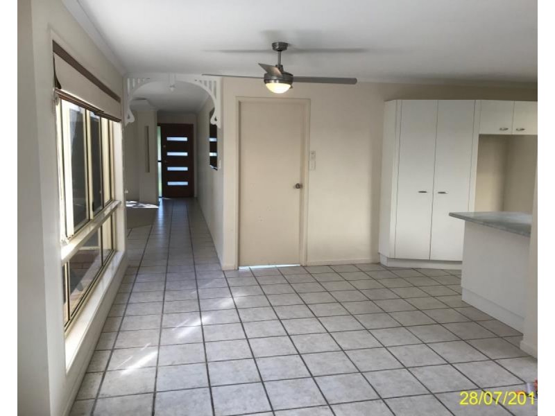 8 Beaverbrook Circuit, Sippy Downs QLD 4556