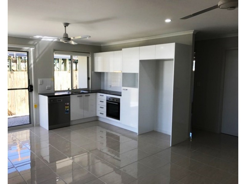 2/50 Greber Road, Beerwah QLD 4519