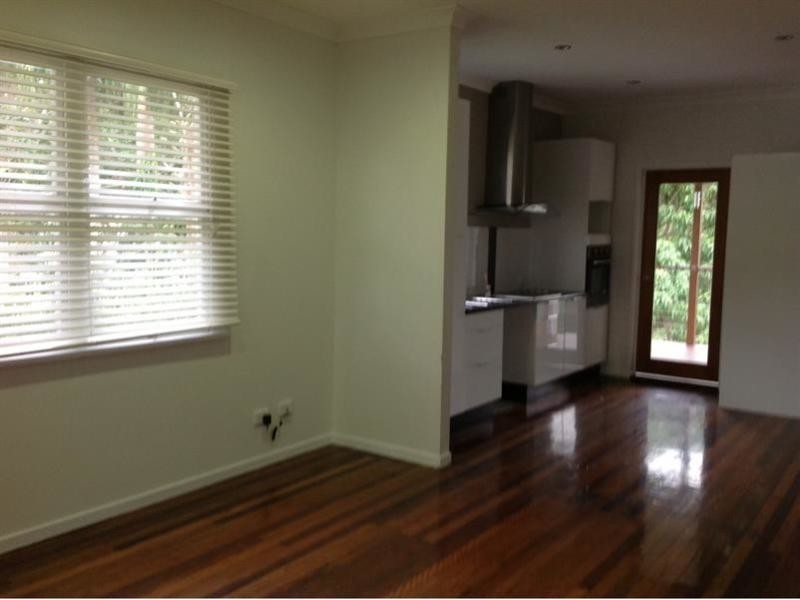 24 Hospital Road, Nambour QLD 4560