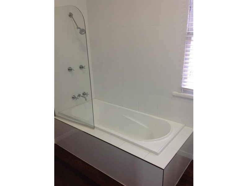 24 Hospital Road, Nambour QLD 4560