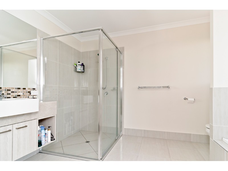 38 Patrick King Drive, Burnside QLD 4560