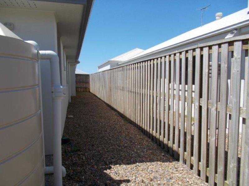 45 Scarborough Circuit, Blacks Beach QLD 4740