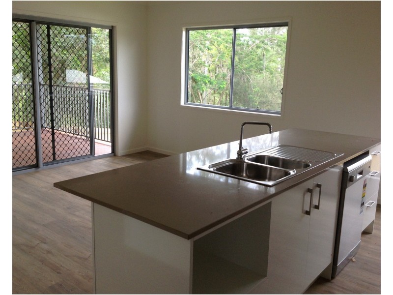 22 Upper Wakefield Street, Woombye QLD 4559