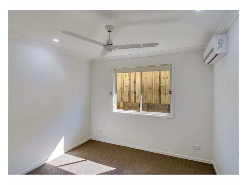 2/40 Tramline Rise, Burnside QLD 4560