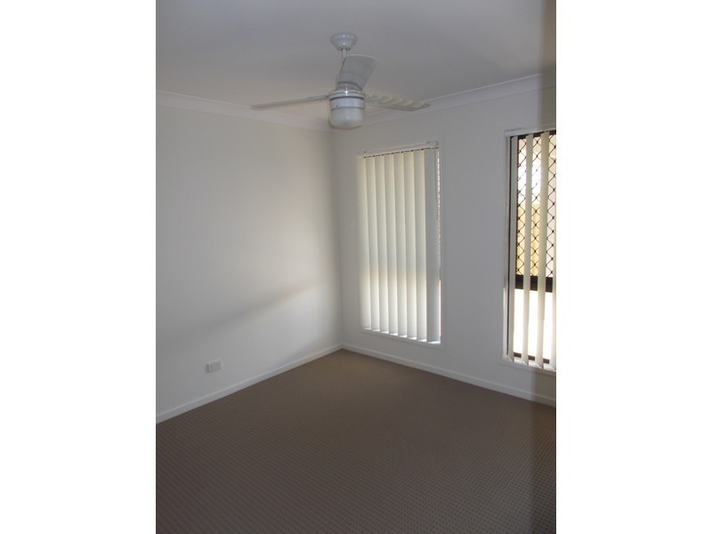 52 Commander Parade, Bucasia QLD 4750