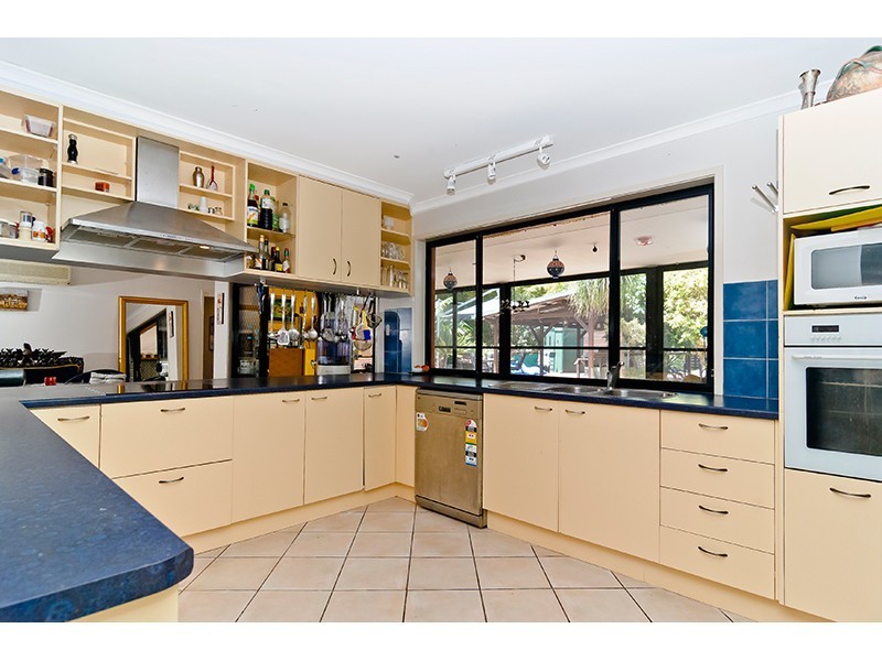 2 Livistona Drive, Doonan QLD 4562