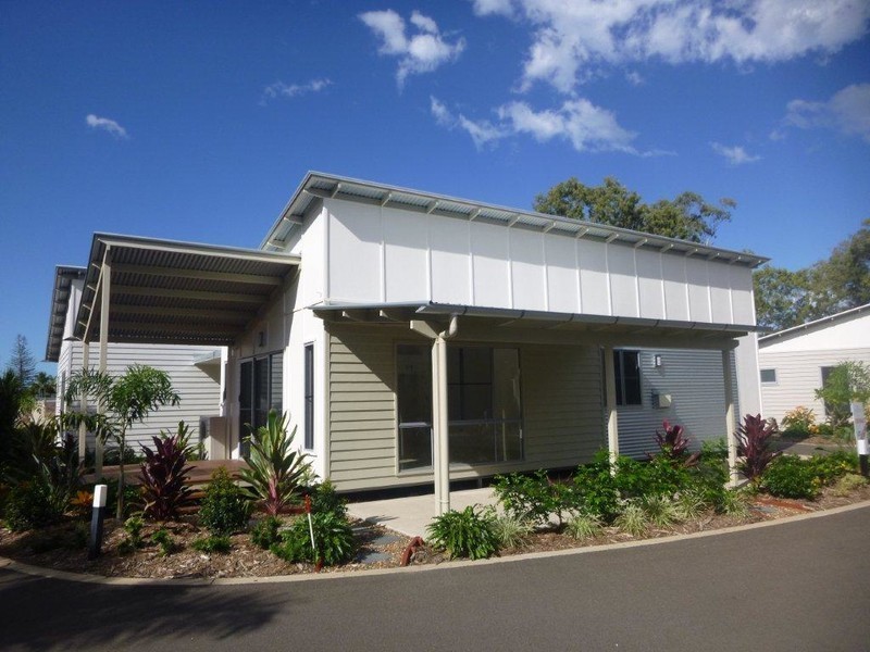 151-152 The Esplanade, Woodgate QLD 4660