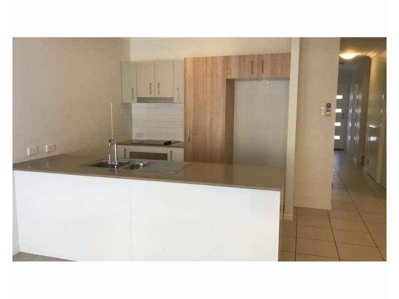 36/17 Greensboro Place, Little Mountain QLD 4551