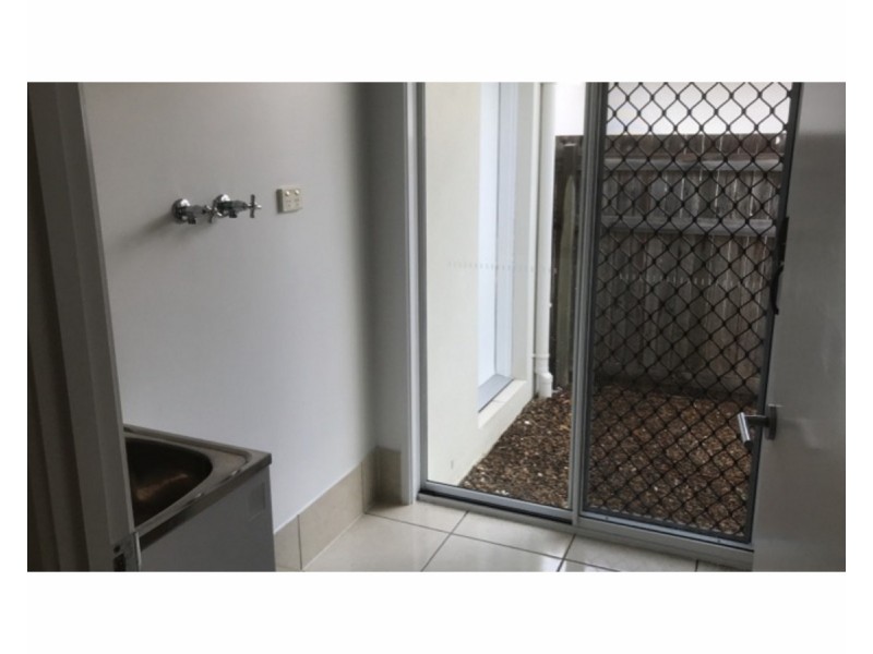 6 Wake Court, Birtinya QLD 4575