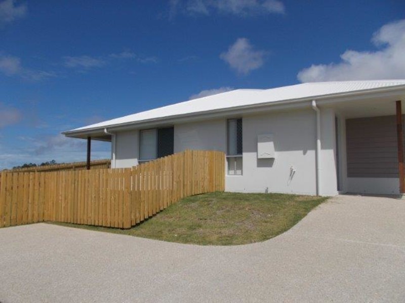 1/59 Caroval Drive, Rural View QLD 4740