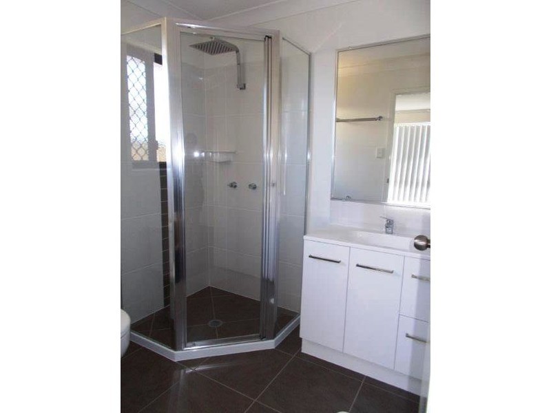 51 Commander Parade, Bucasia QLD 4750