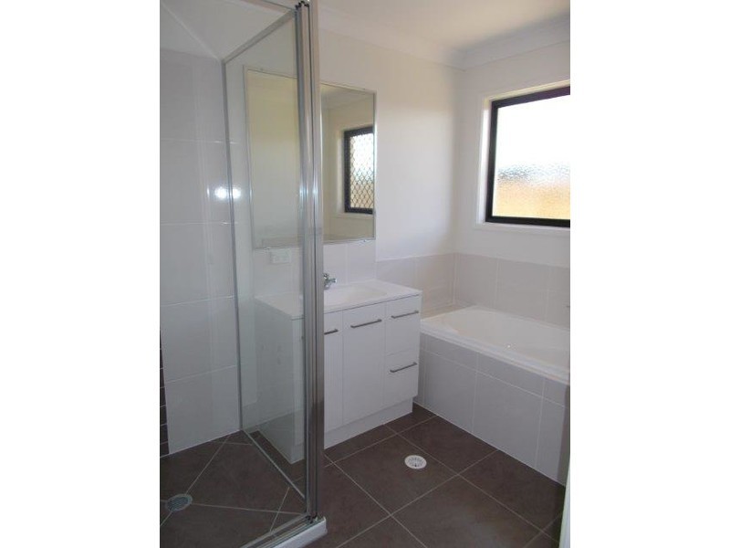 51 Commander Parade, Bucasia QLD 4750