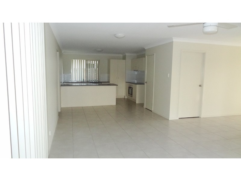 25 Scarborough Circuit, Blacks Beach QLD 4740