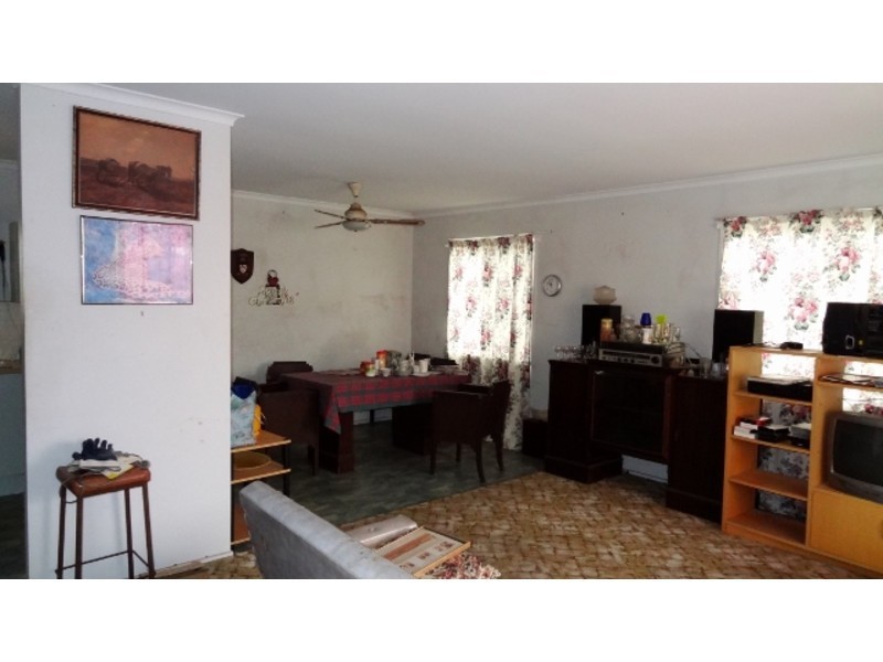 7 Shoal Point Road, Bucasia QLD 4750