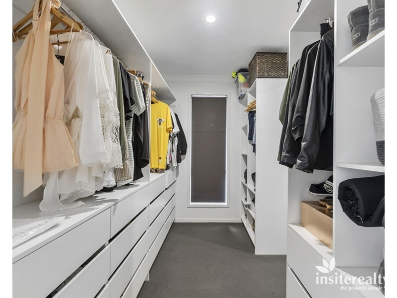 8 Pioneer Way, Palmview QLD 4553