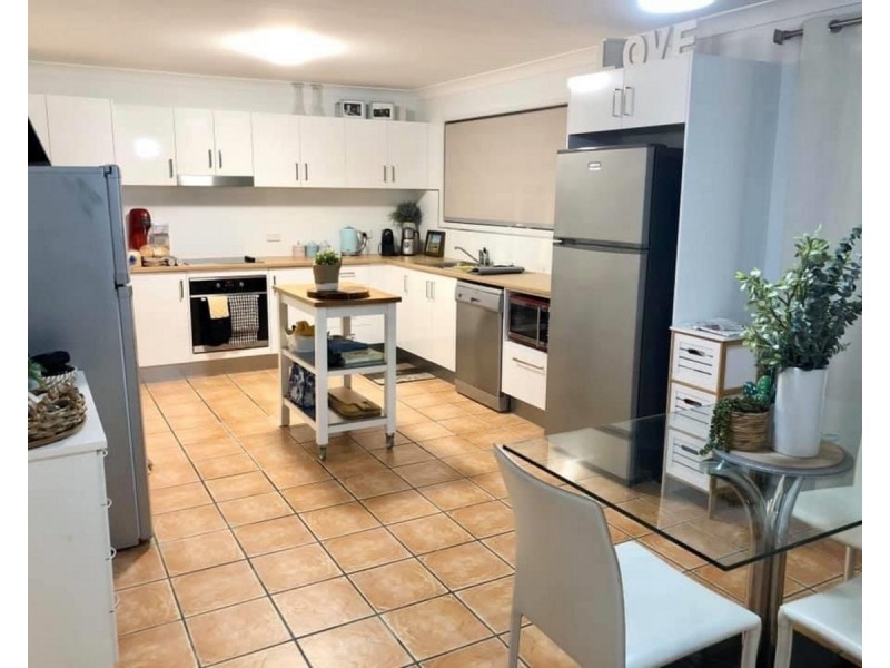 19 Jelen Drive, Mooloolah Valley QLD 4553