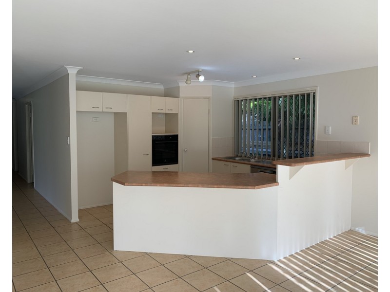 23 Oakgrove Way, Sippy Downs QLD 4556