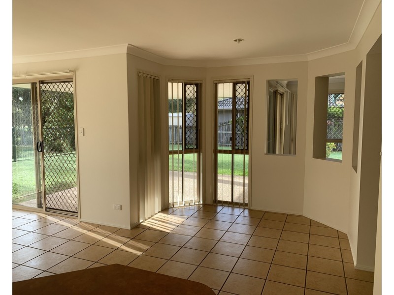 23 Oakgrove Way, Sippy Downs QLD 4556