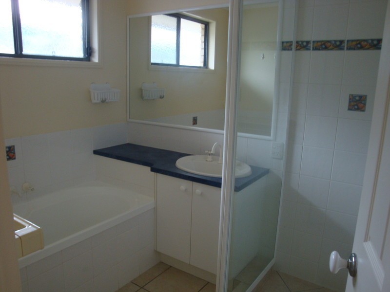 1 Constance Lane, Sippy Downs QLD 4556