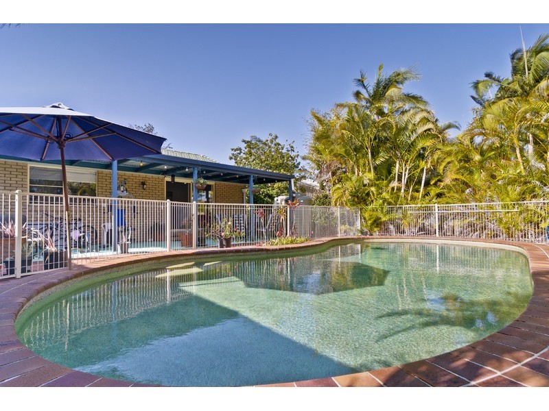 123 Westminster Avenue, Golden Beach QLD 4551