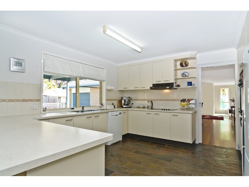 123 Westminster Avenue, Golden Beach QLD 4551