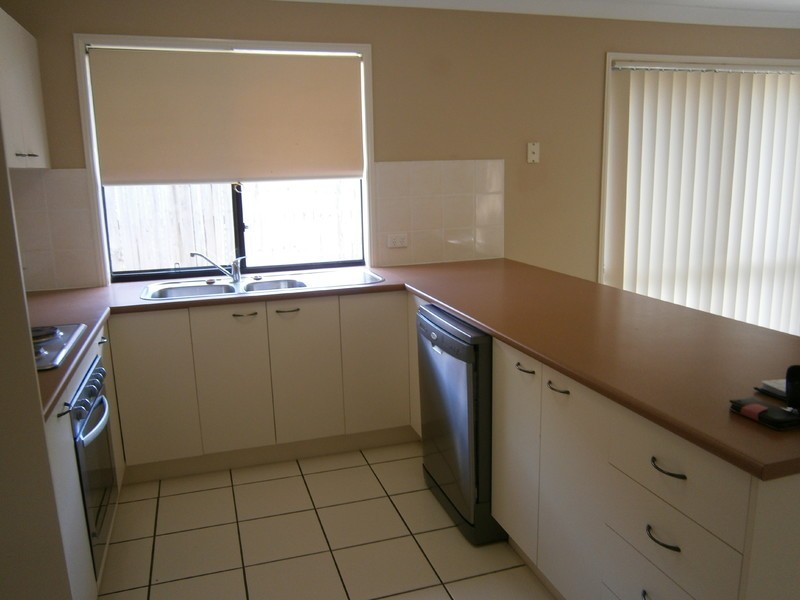 2 McClelland Street, Sippy Downs QLD 4556