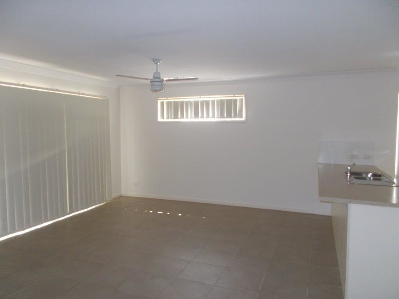 37 Trinity Parade, Blacks Beach QLD 4740