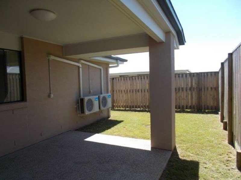 37 Trinity Parade, Blacks Beach QLD 4740